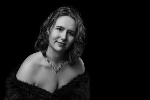 hollywood style - female portrait